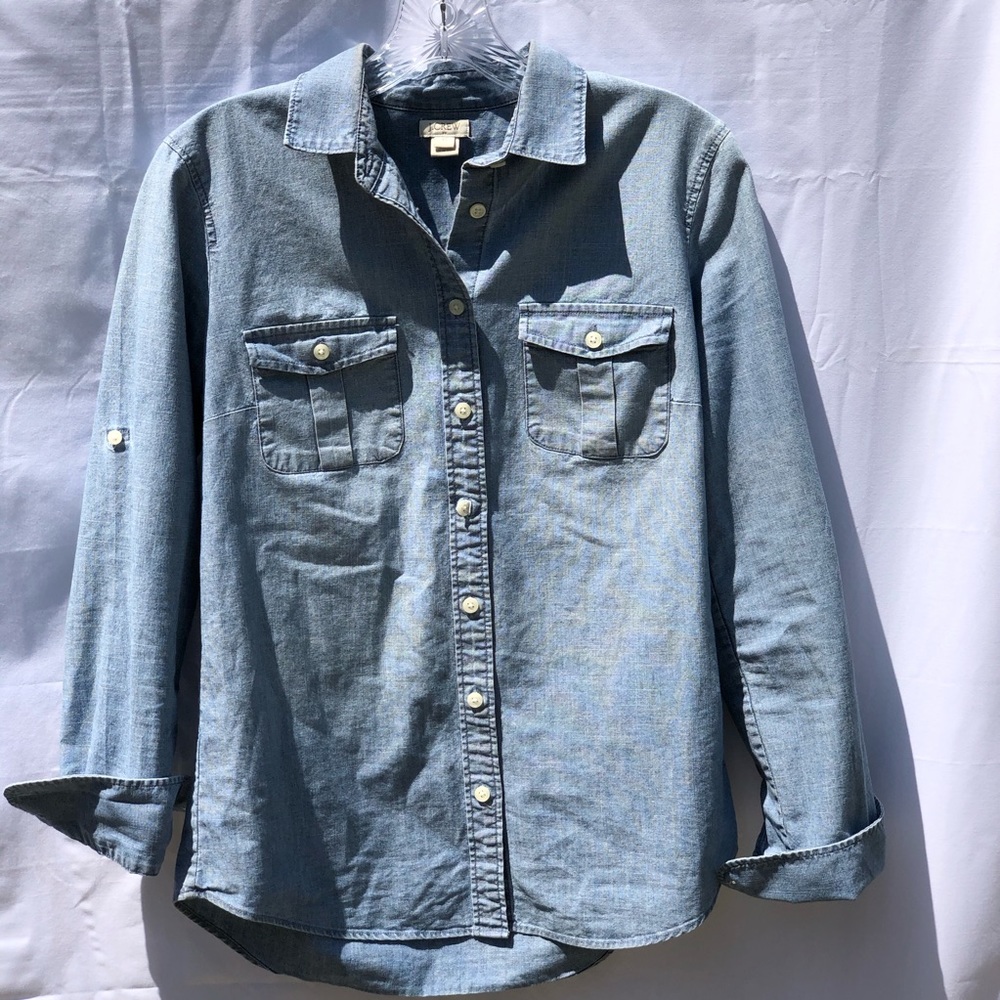 JCREW Boyfriend Fit Chambray Button-Down XS